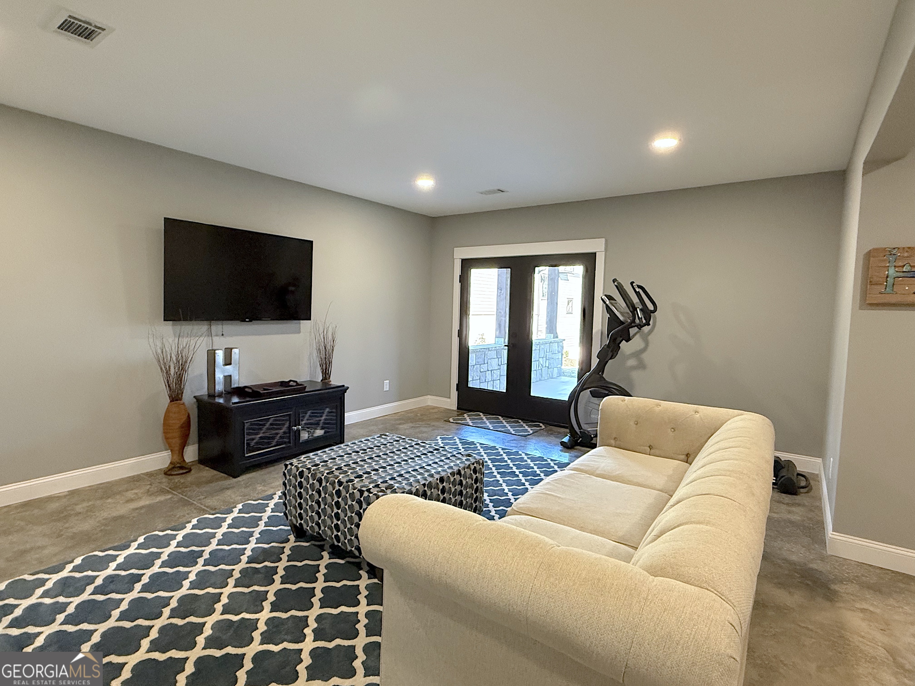 73 Yacht Club Pointe Hartwell GA 30643
