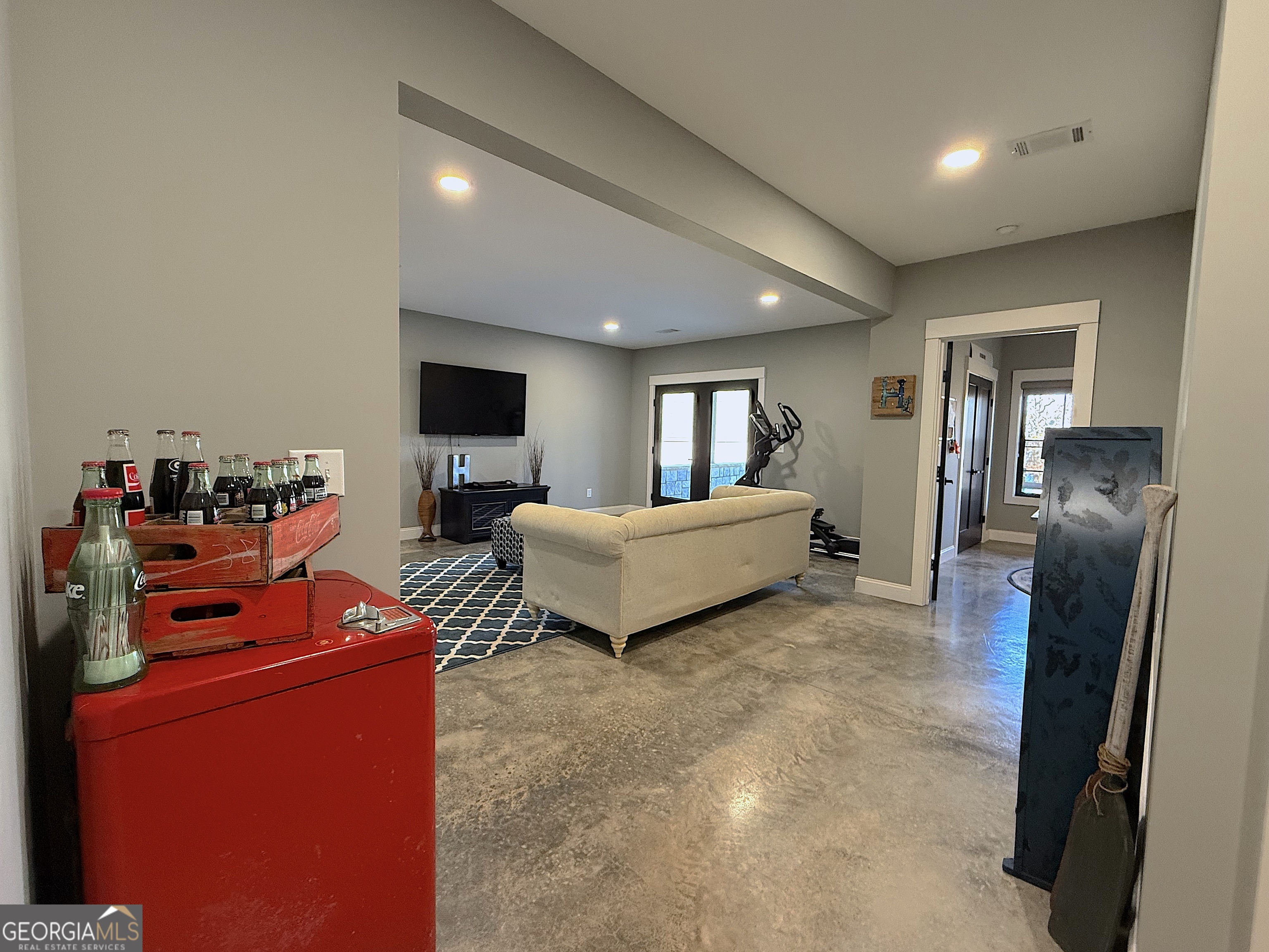 73 Yacht Club Pointe Hartwell GA 30643