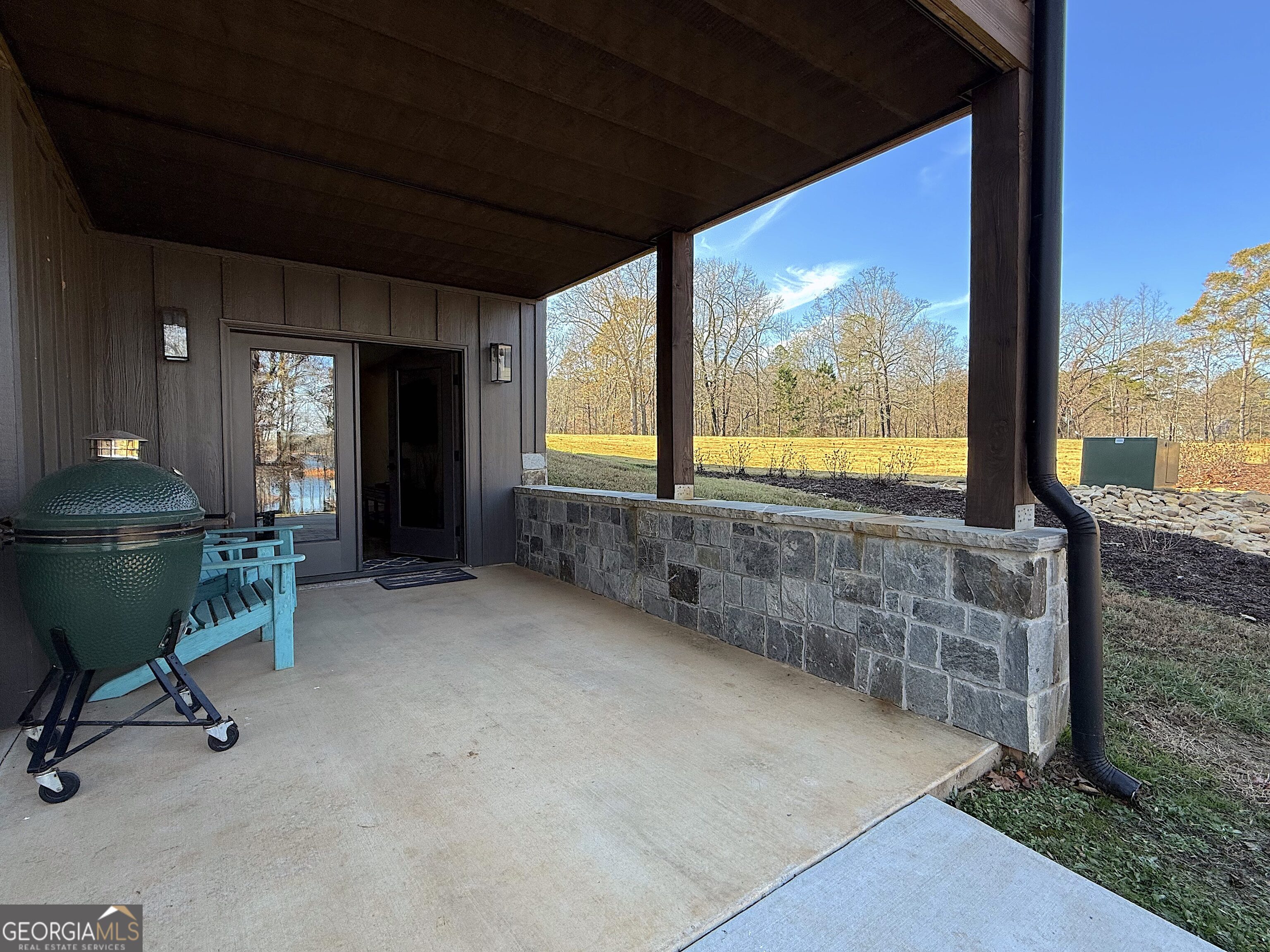 73 Yacht Club Pointe Hartwell GA 30643