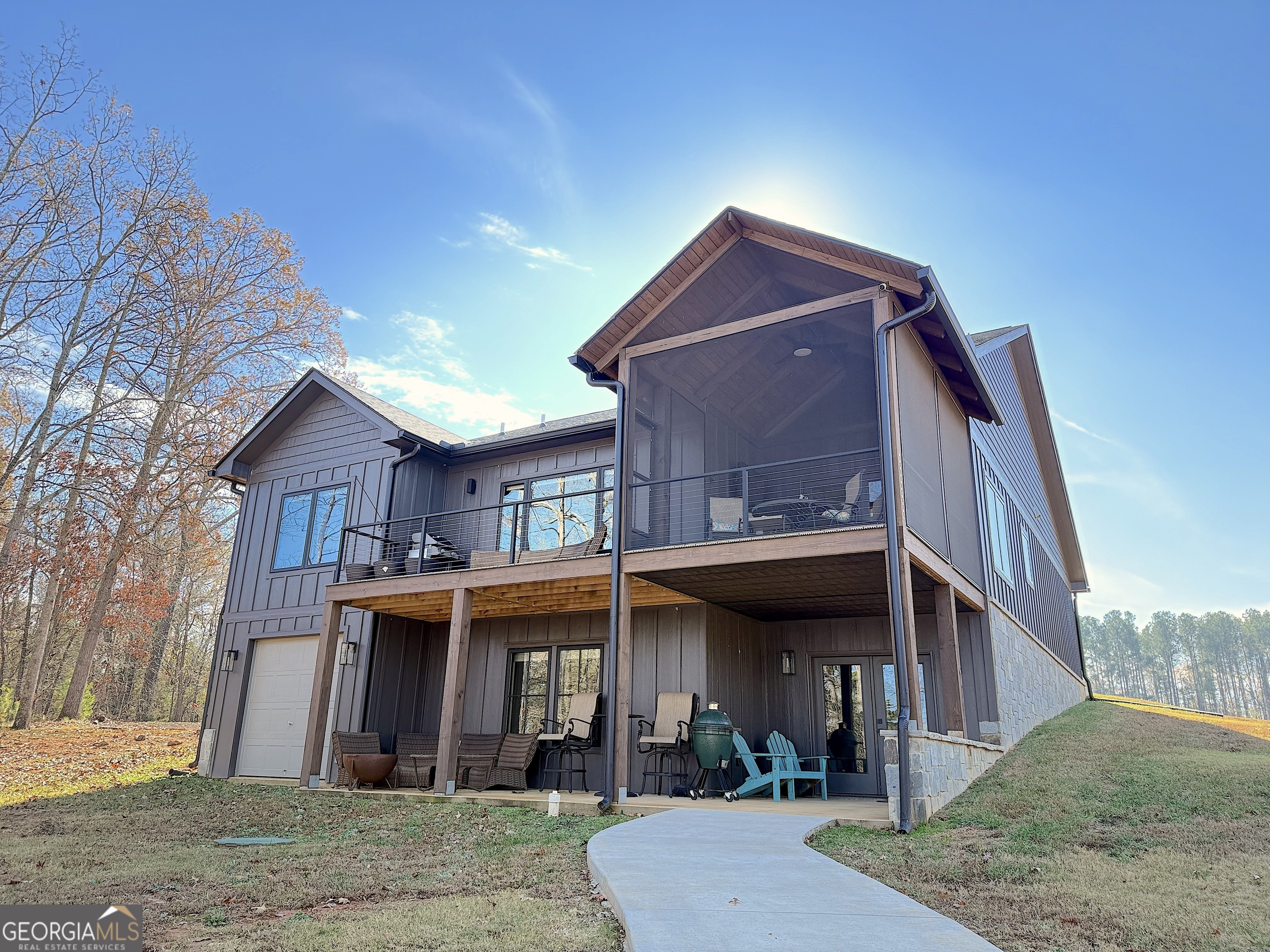 73 Yacht Club Pointe Hartwell GA 30643