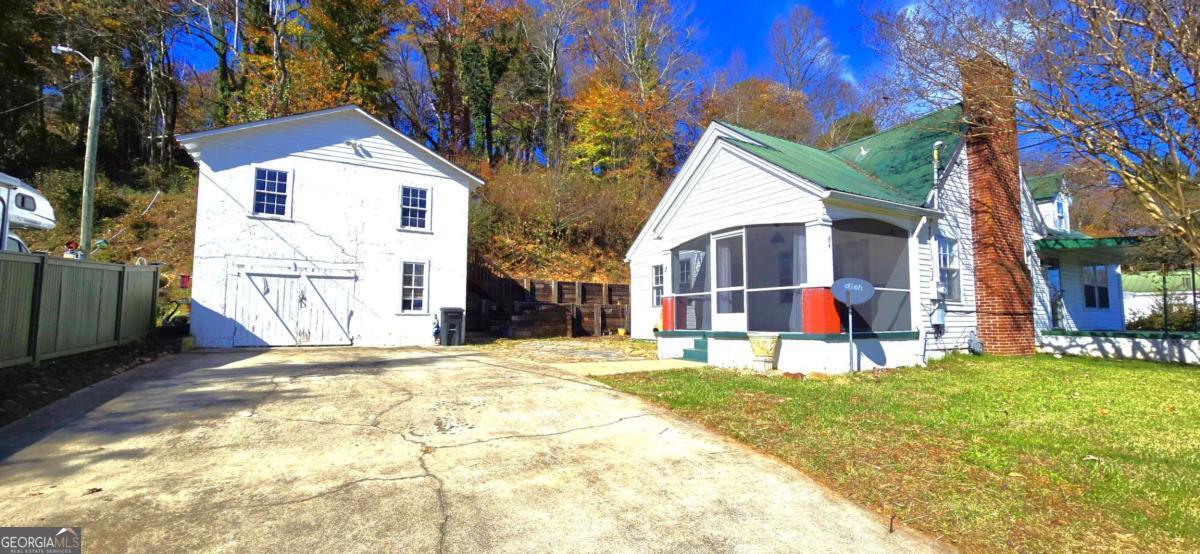 84 Logan Street Ellijay GA 30540