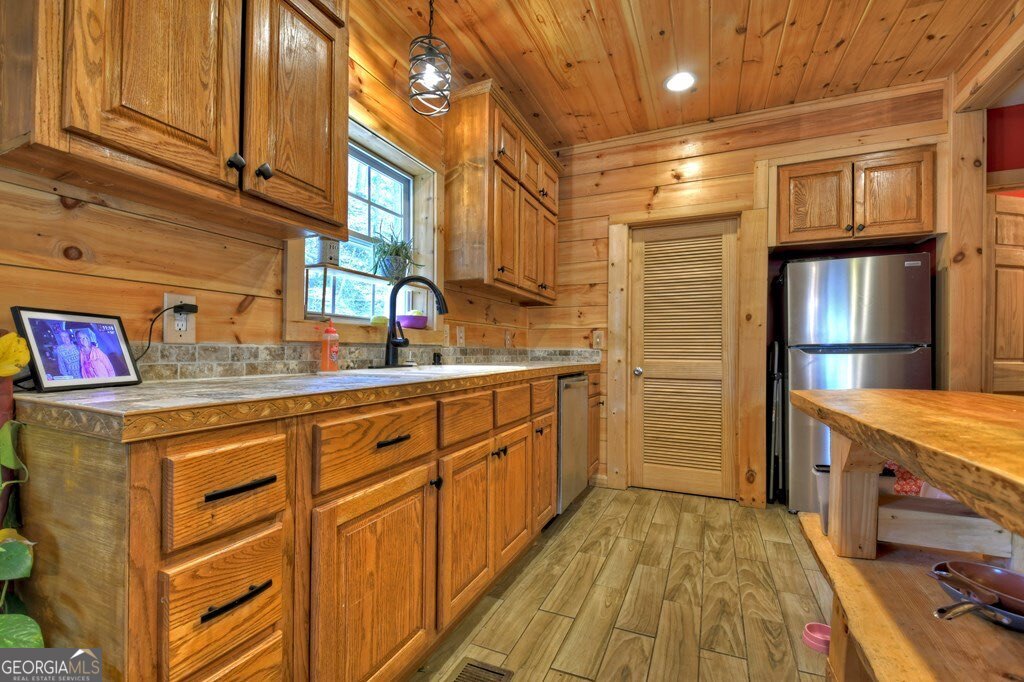 207 Joliet Drive Ellijay GA 30540