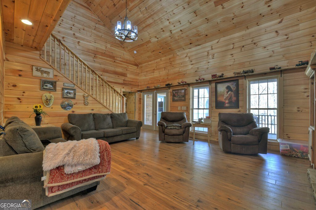 207 Joliet Drive Ellijay GA 30540