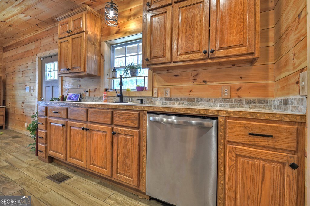 207 Joliet Drive Ellijay GA 30540