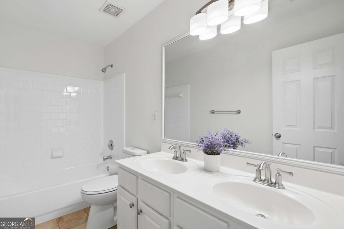 2420 Traywick Chase Alpharetta GA 30004