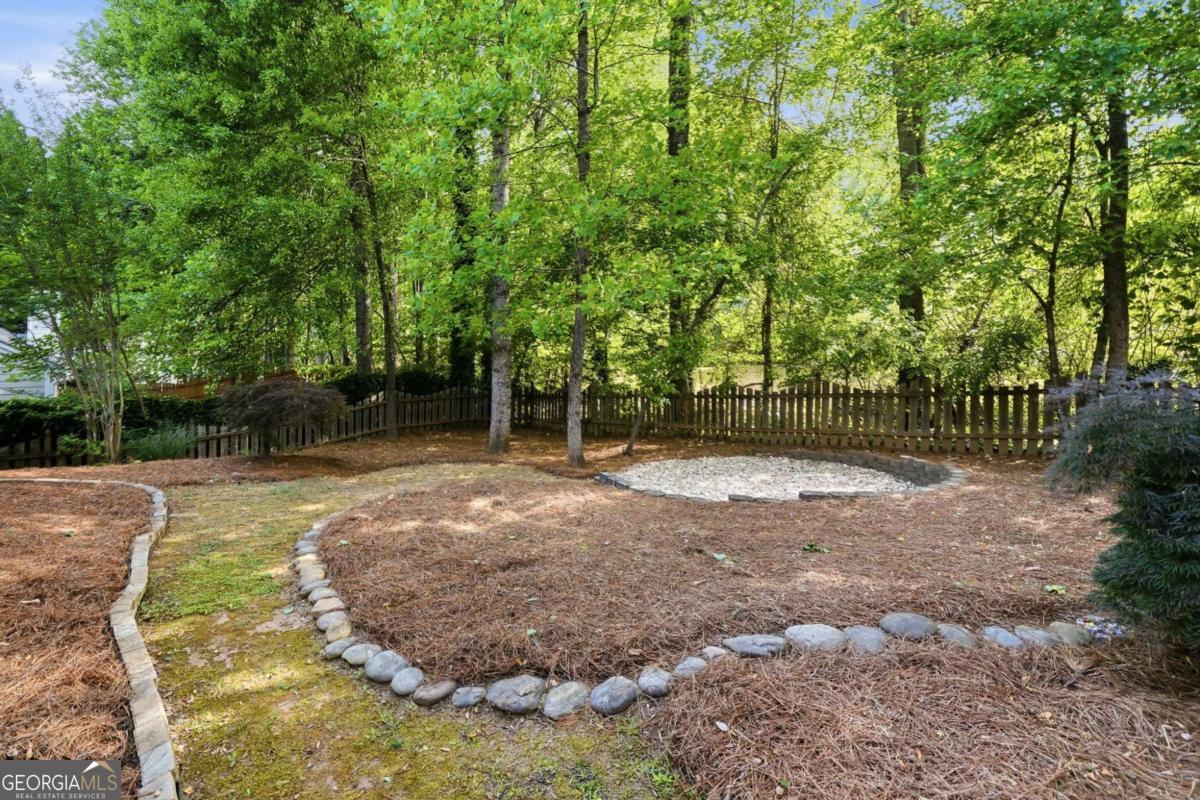 2420 Traywick Chase Alpharetta GA 30004