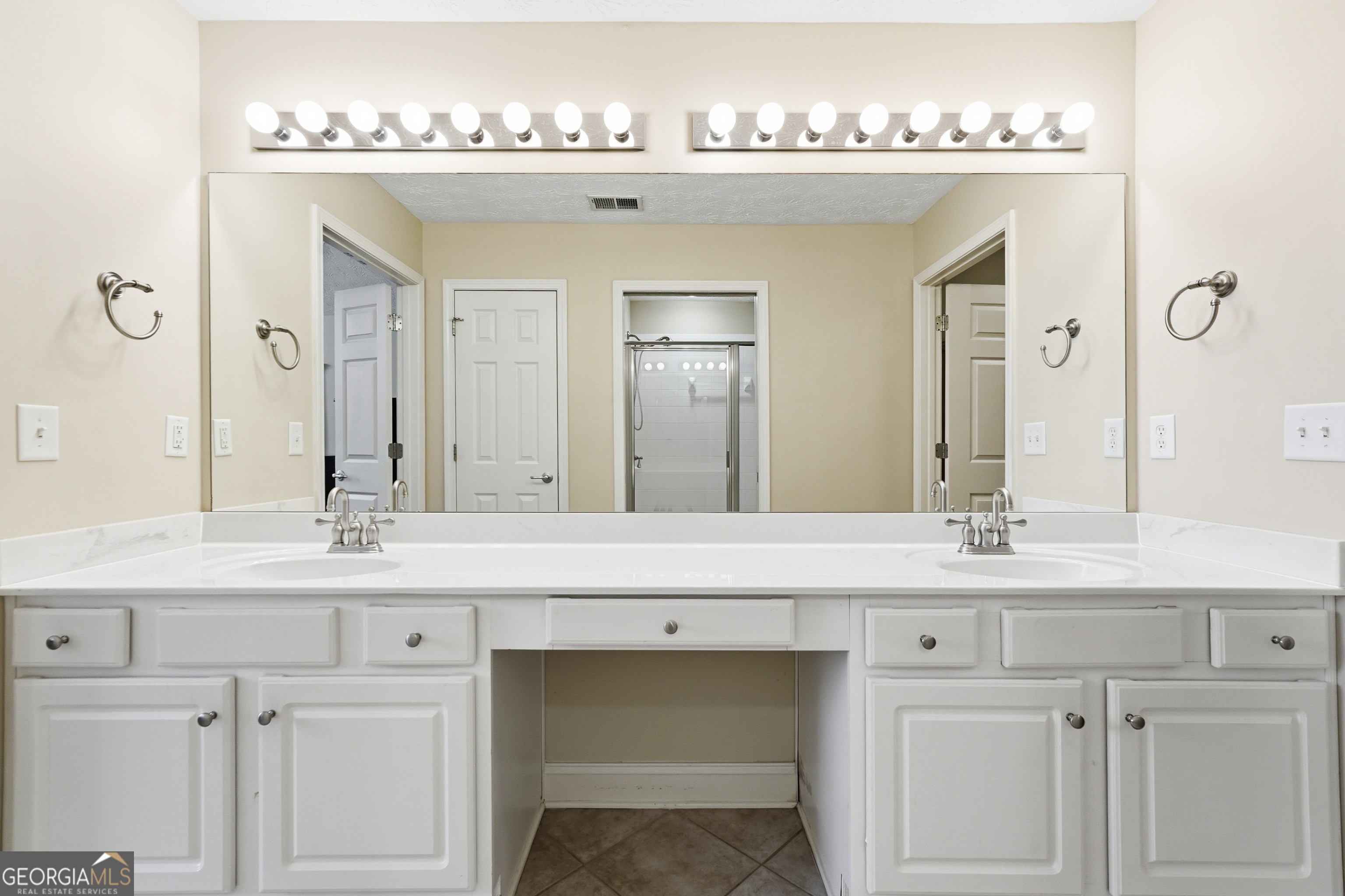 5226 Stone Village Circle NW Kennesaw GA 30152
