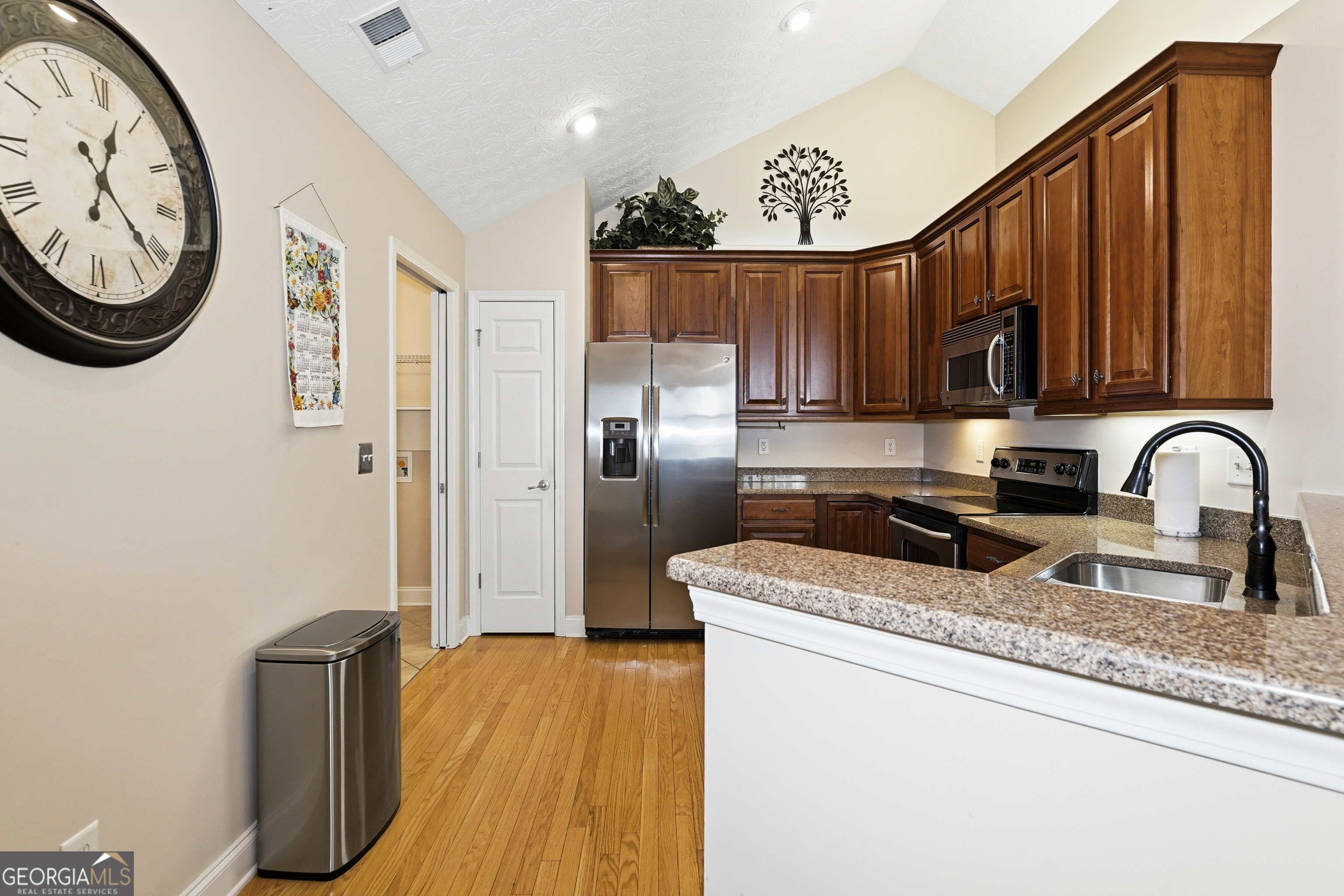 5226 Stone Village Circle NW Kennesaw GA 30152