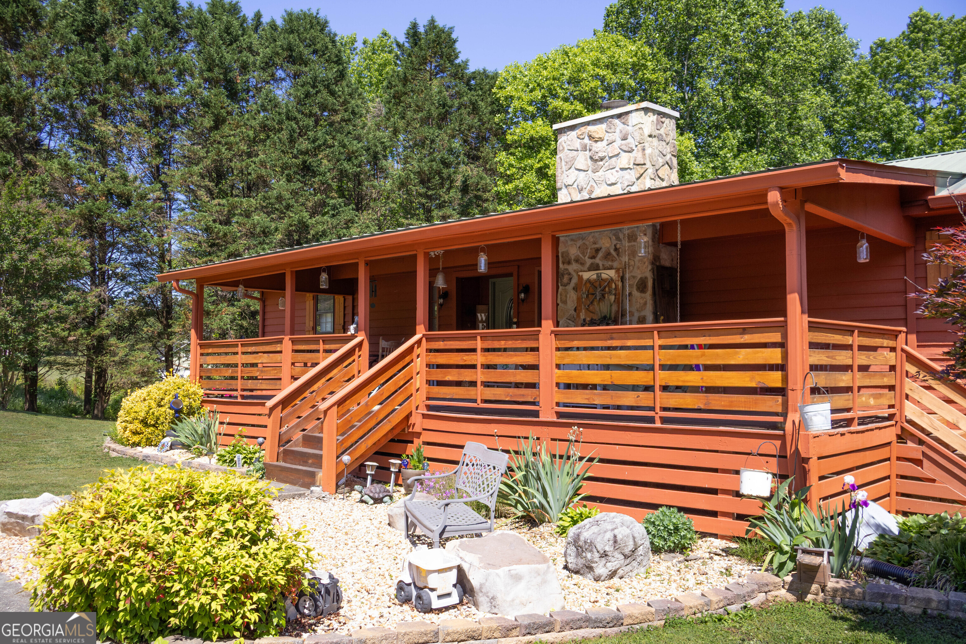 179 Country Walk Cleveland GA 30528