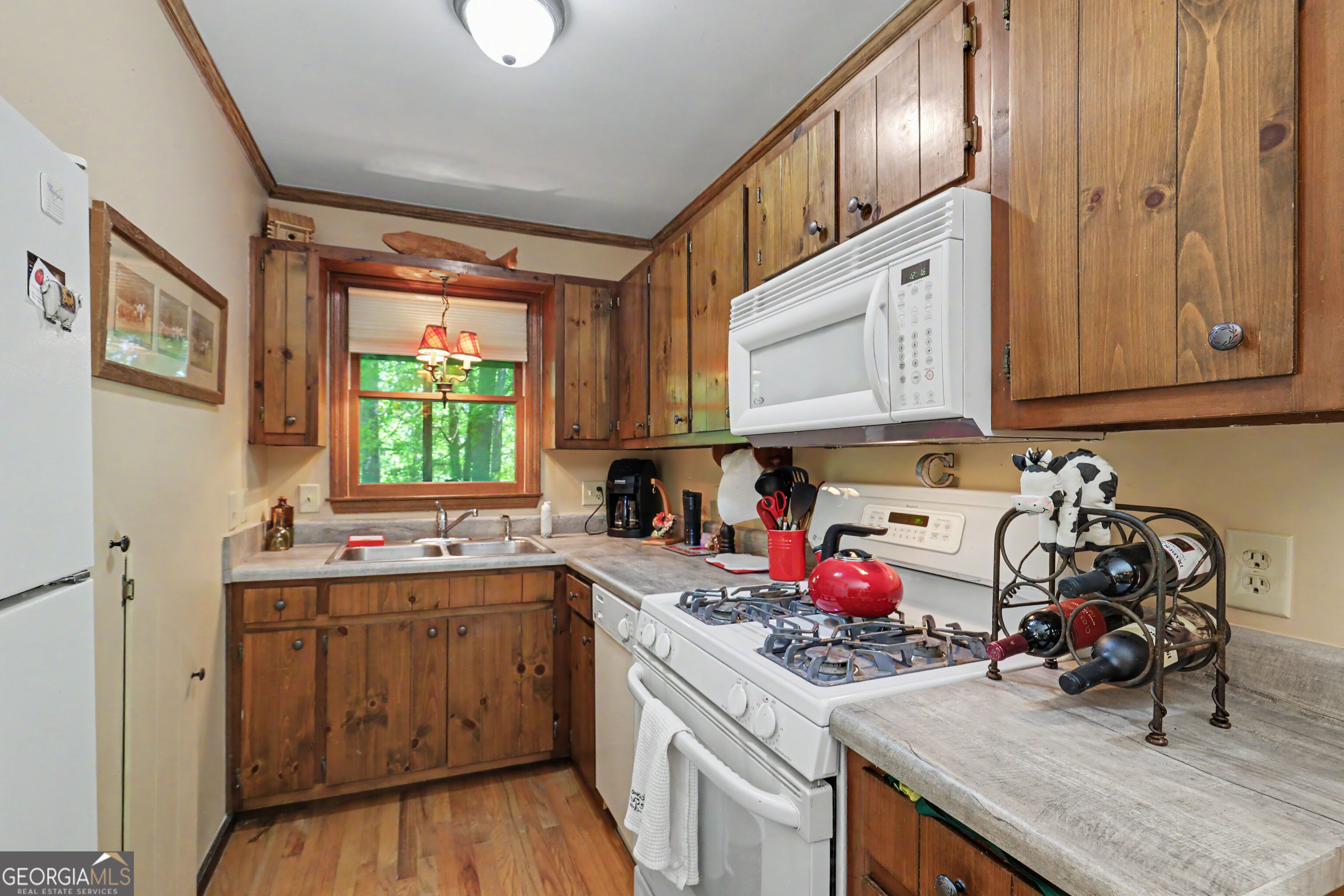 102 Moses Road Rabun Gap GA 30568