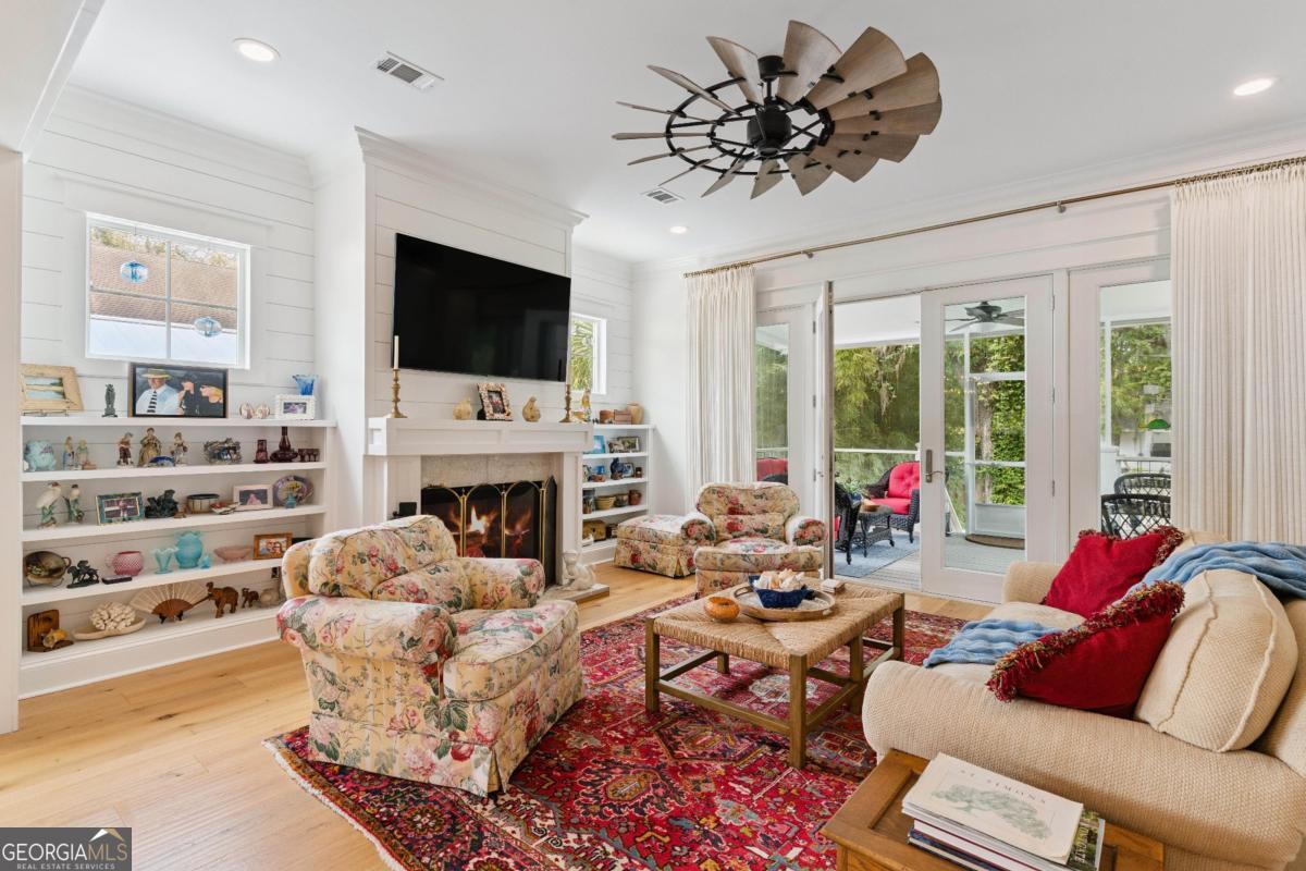 309 Peachtree Street St. Simons Island GA 31522