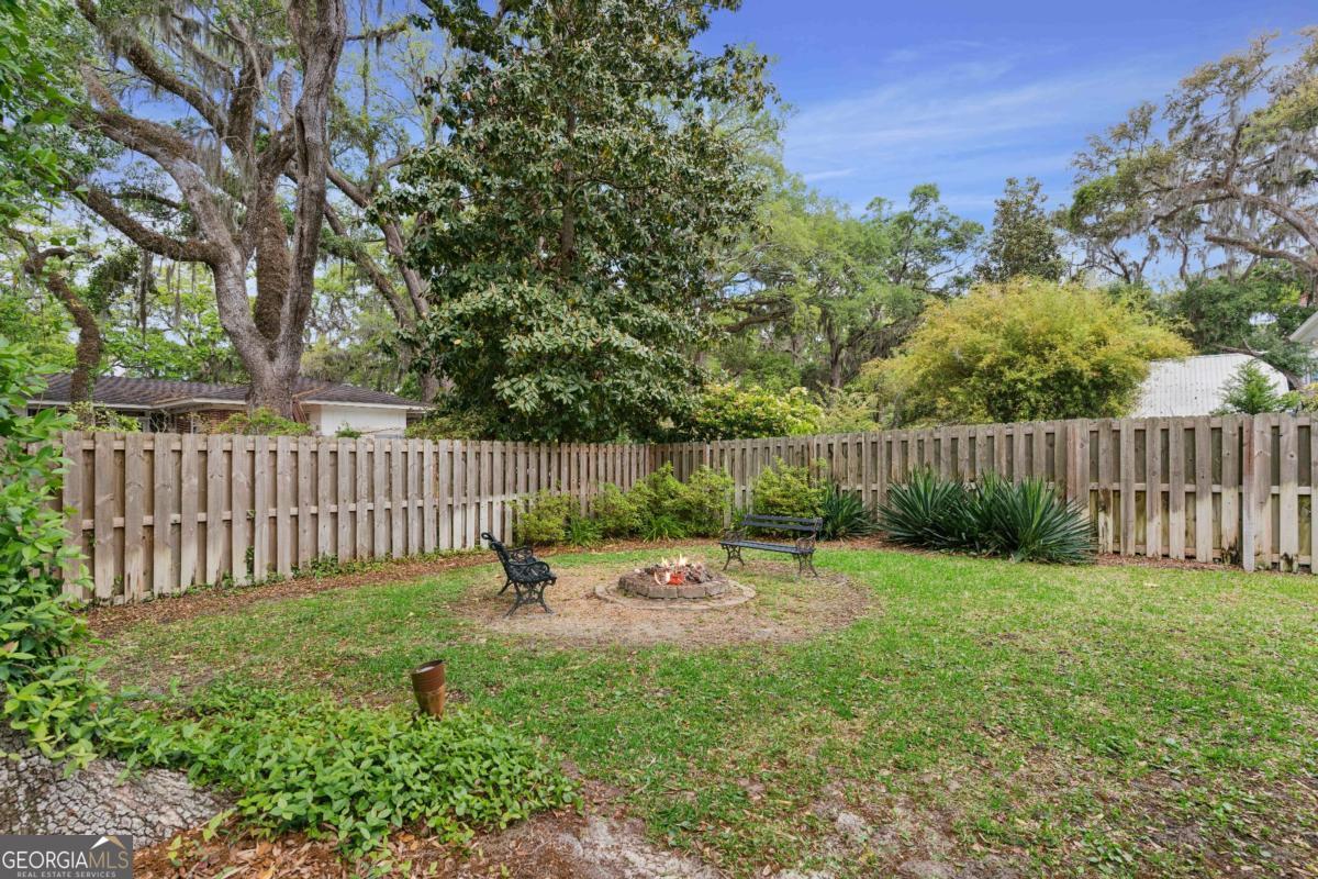 309 Peachtree Street St. Simons Island GA 31522