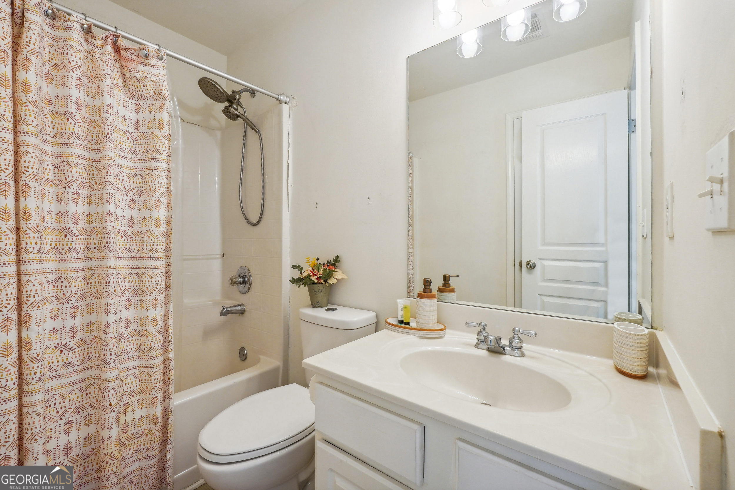 4633 Elsinore Circle Norcross GA 30071
