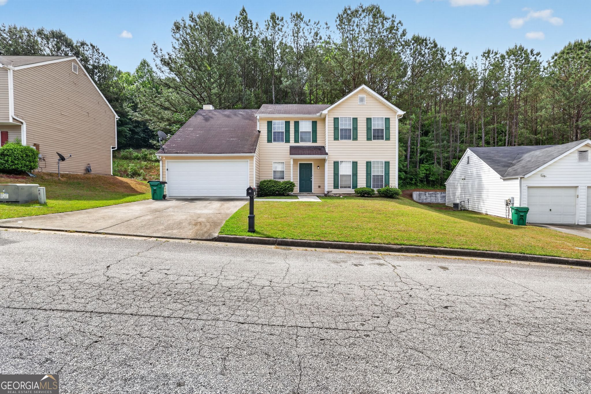 2729 Cedar Trace Drive Ellenwood GA 30294