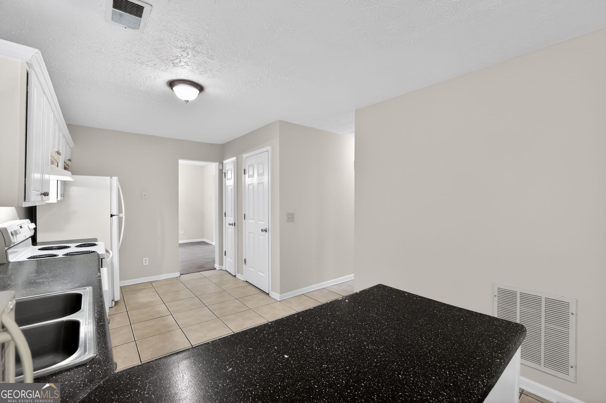 2729 Cedar Trace Drive Ellenwood GA 30294
