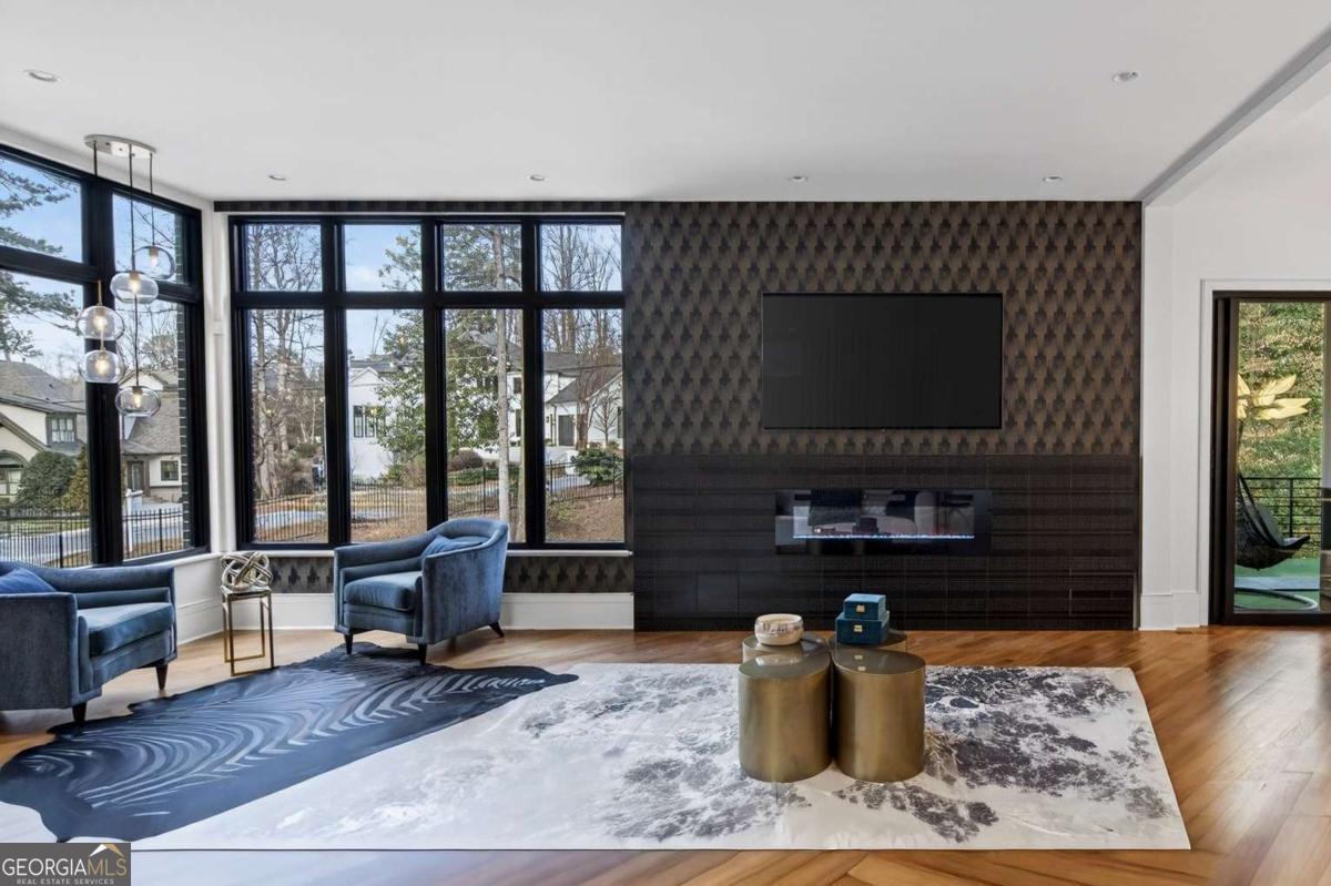 345 Pinecrest Road NE Atlanta GA 30342