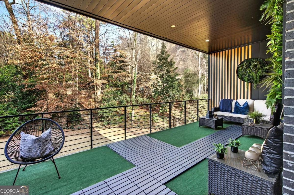 345 Pinecrest Road NE Atlanta GA 30342