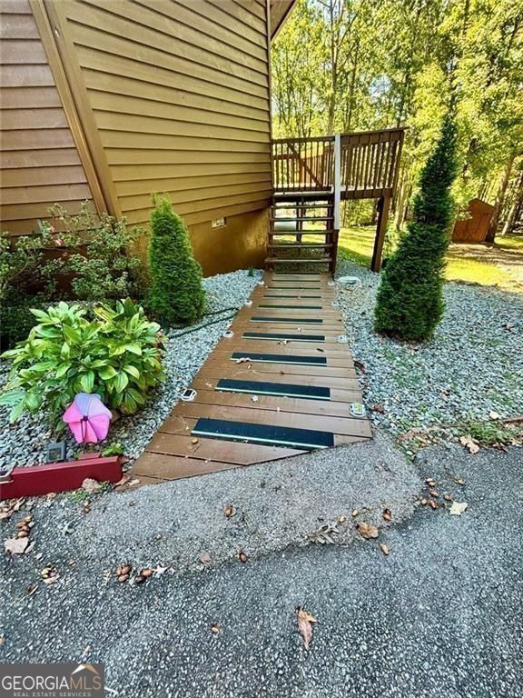 163 Beauregards Knob Ellijay GA 30536