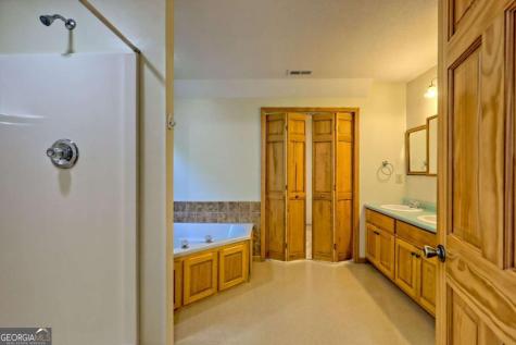 2204 Cedar Cliff Road Hiawassee GA 30546