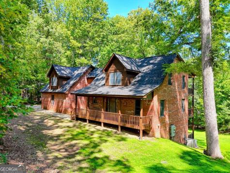 2204 Cedar Cliff Road Hiawassee GA 30546