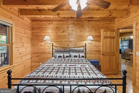 4 Majestic Way Morganton GA 30560