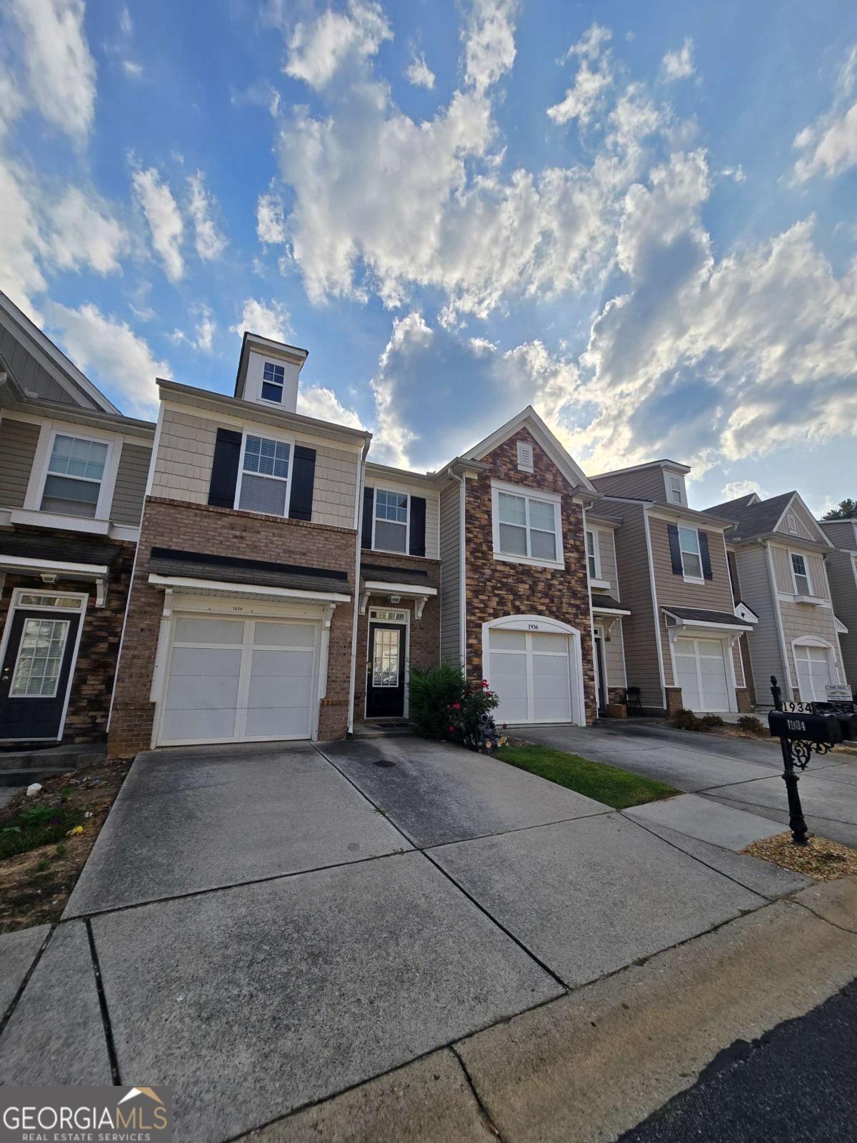 1934 Dilcrest Drive Duluth GA 30096