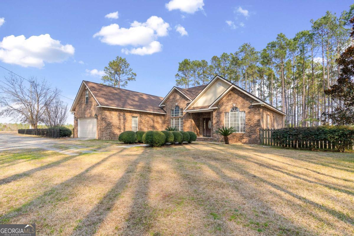 612 Industrial Park Drive Baxley GA 31513