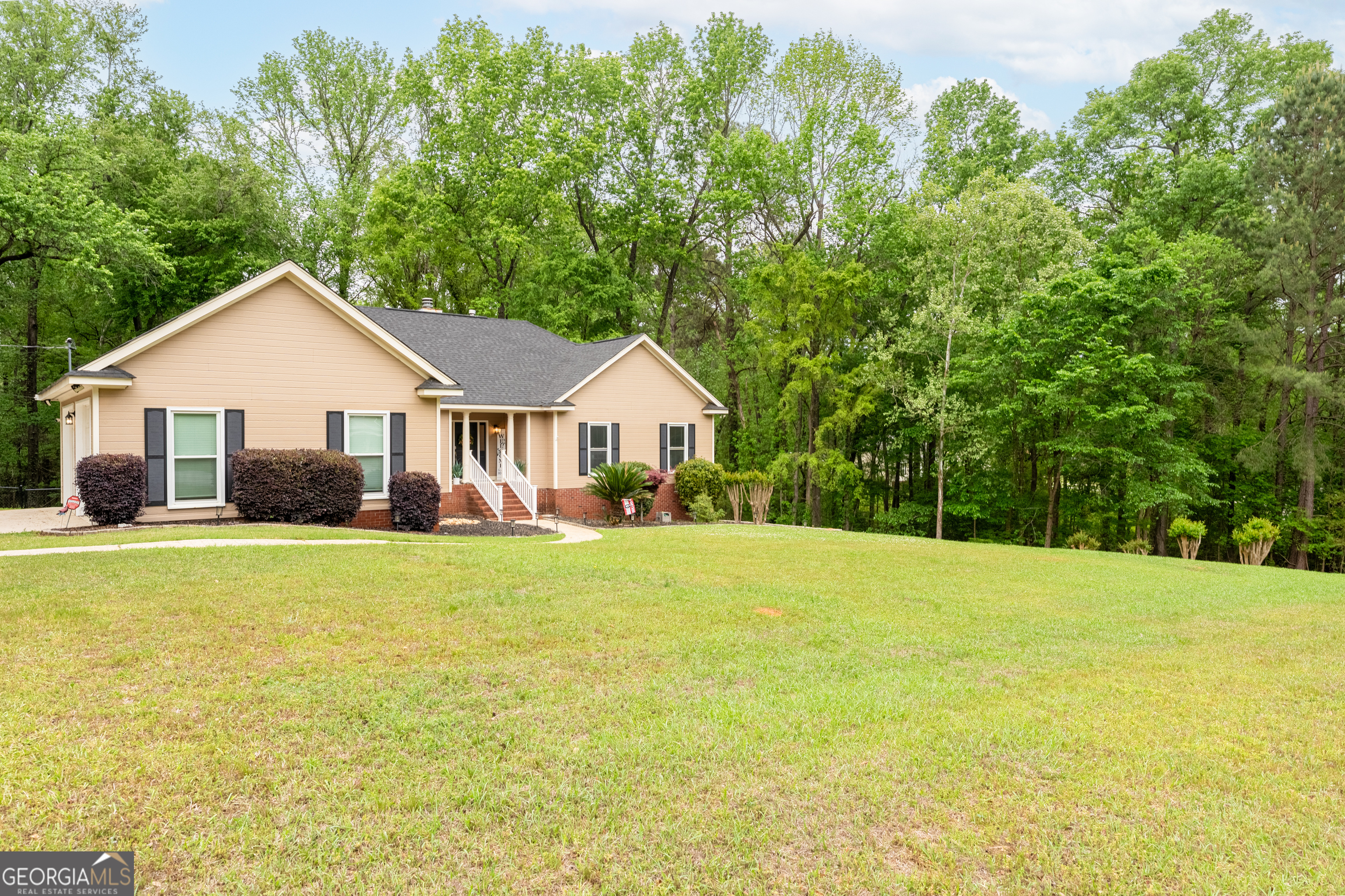 3779 Sussex Drive NE Milledgeville GA 31061