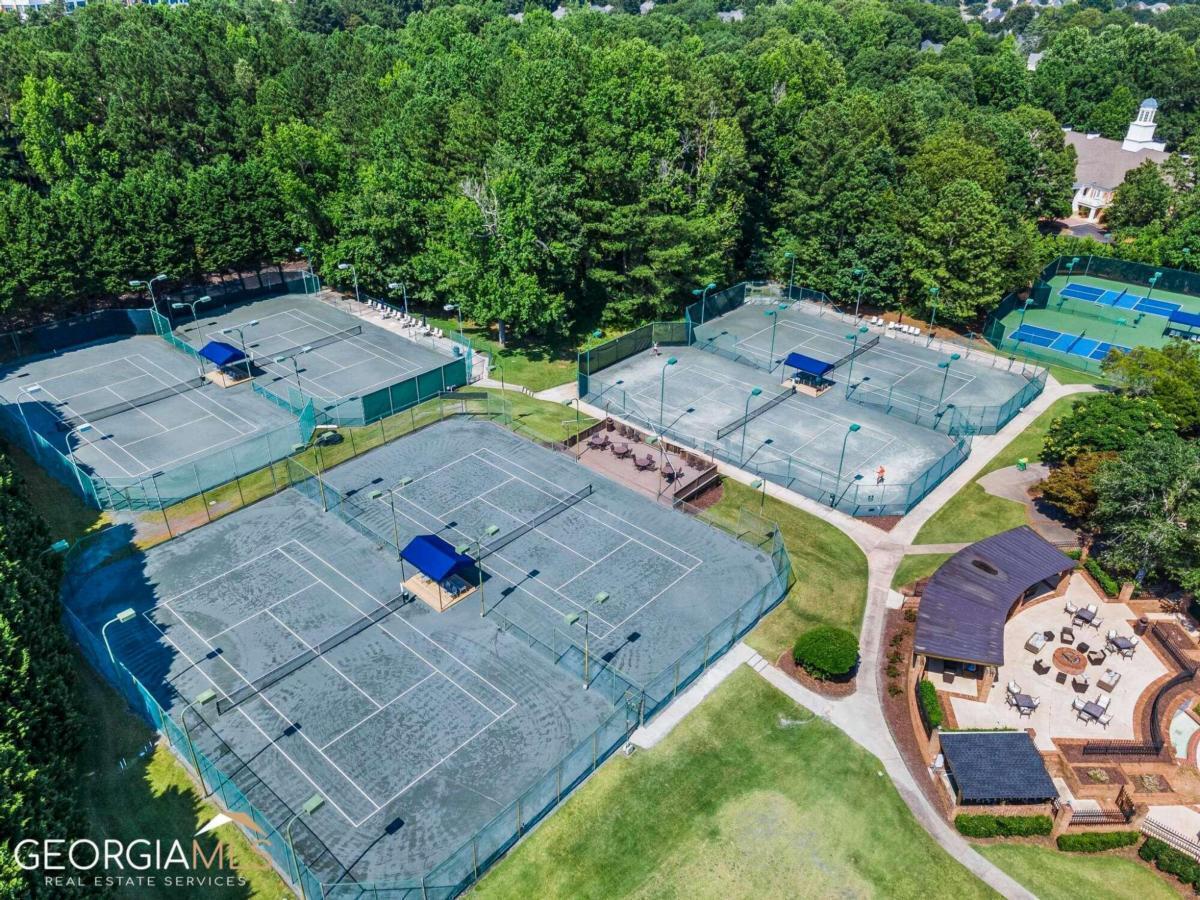 408 Castle Rock Mcdonough GA 30253