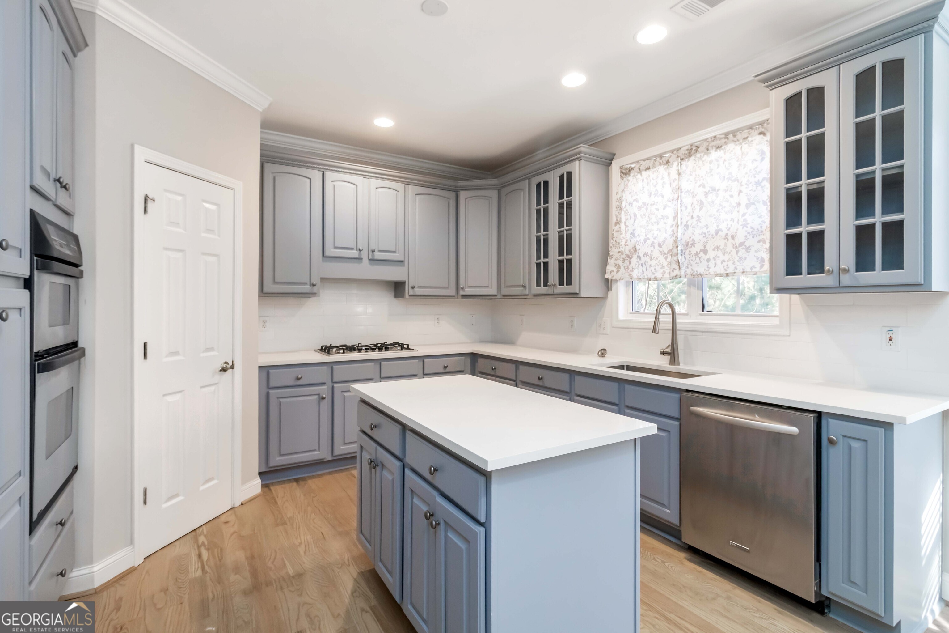 408 Castle Rock Mcdonough GA 30253