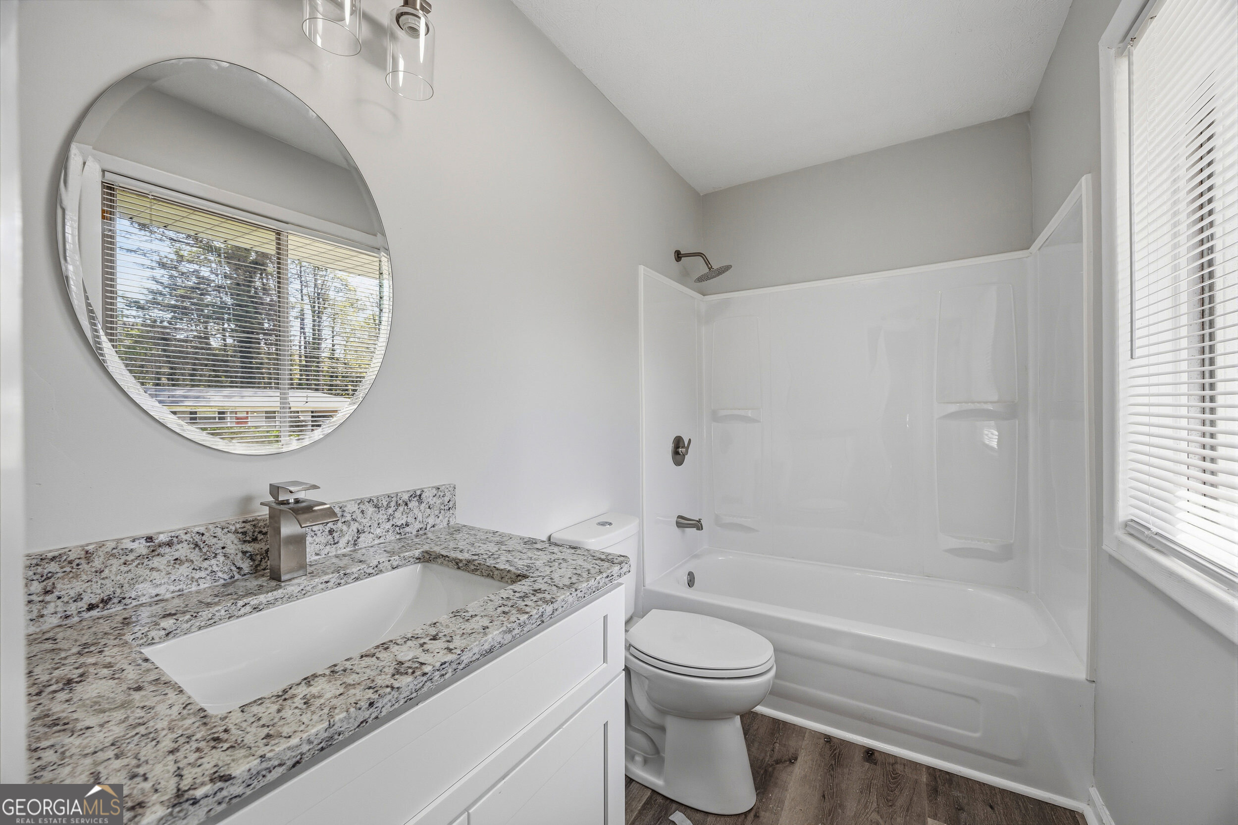 2494 Fairway Circle SW Atlanta GA 30331