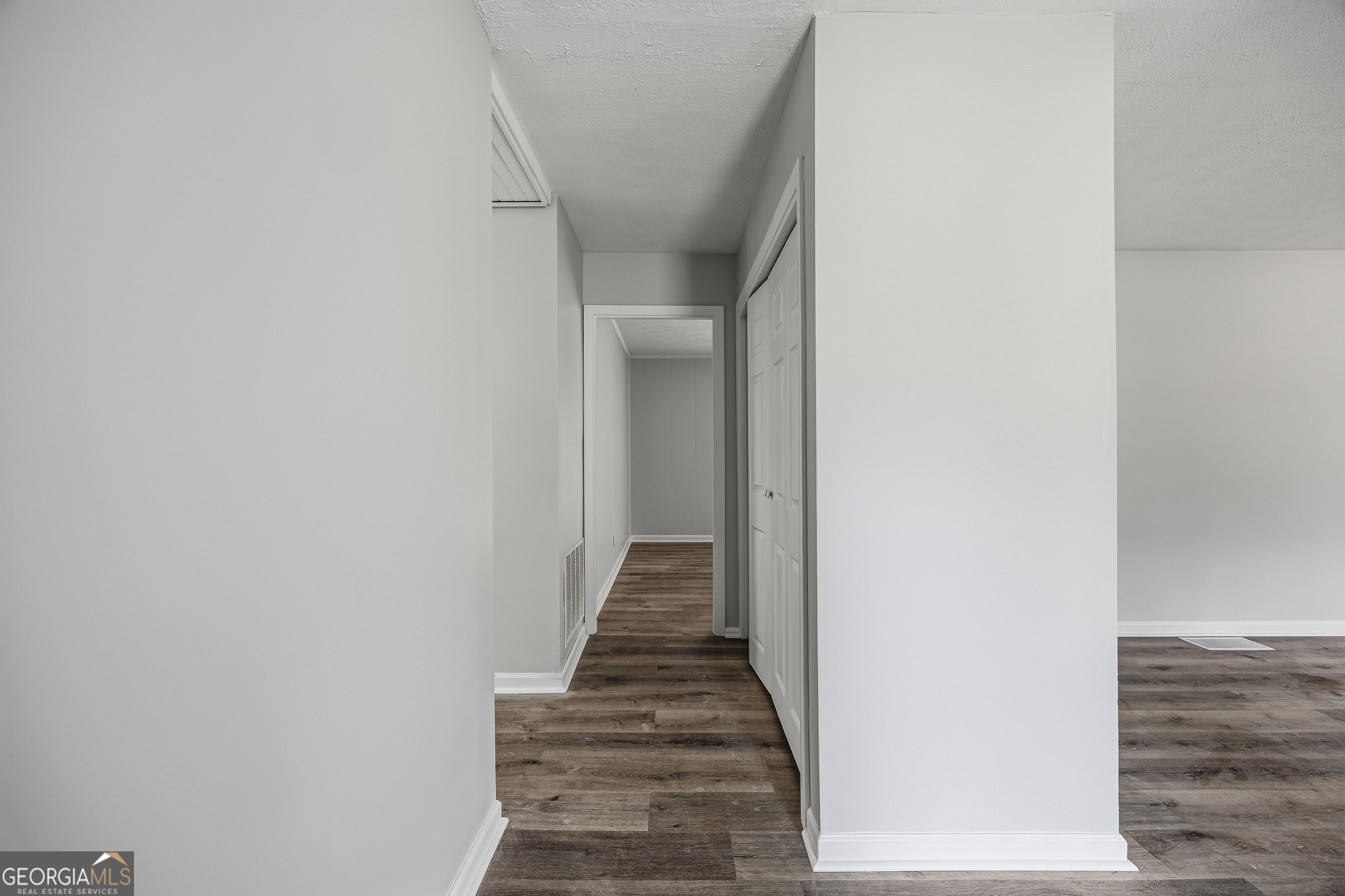 2494 Fairway Circle SW Atlanta GA 30331