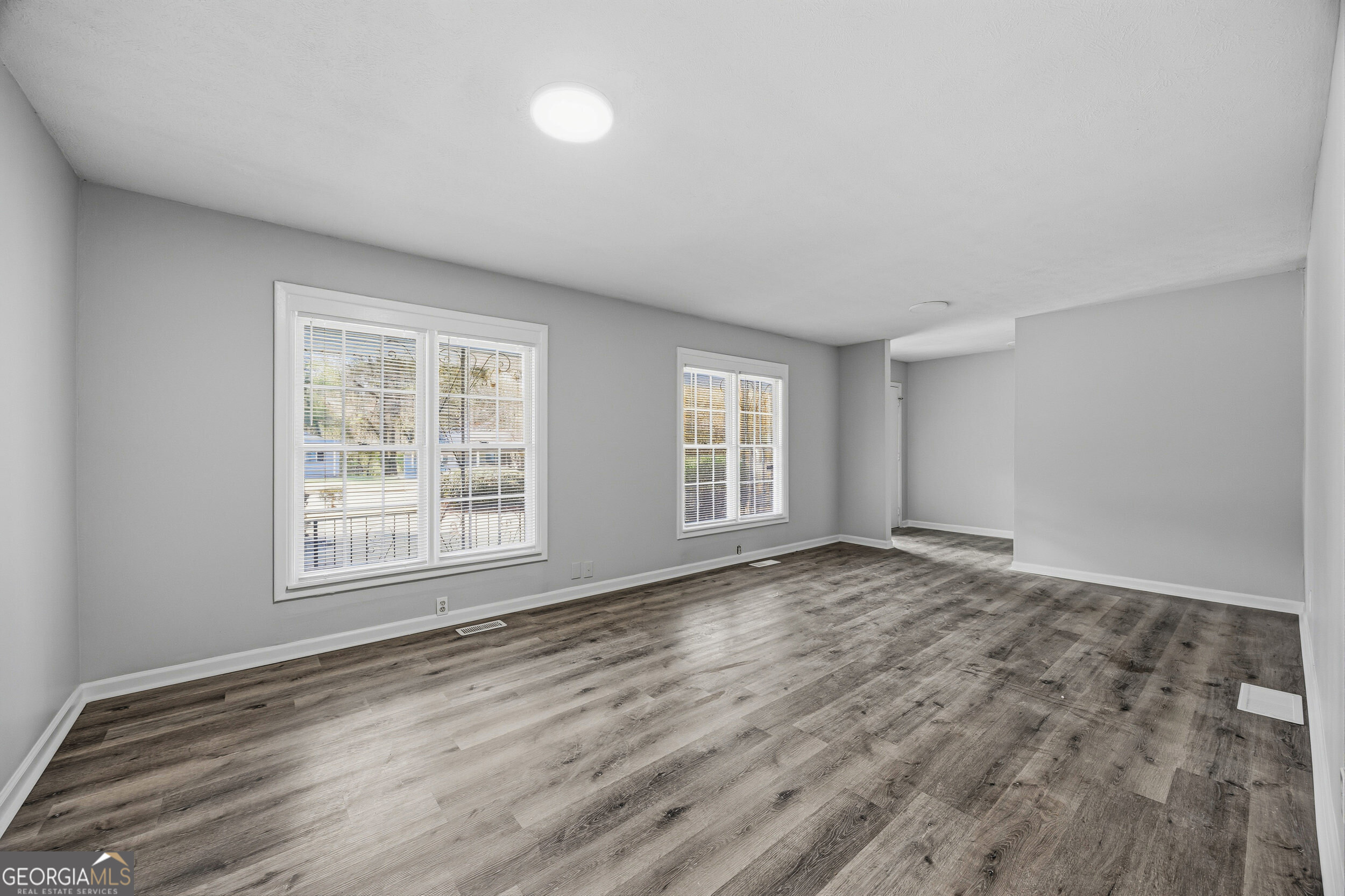 2494 Fairway Circle SW Atlanta GA 30331