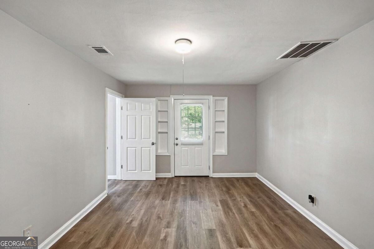 2903 Blount Street East Point GA 30344