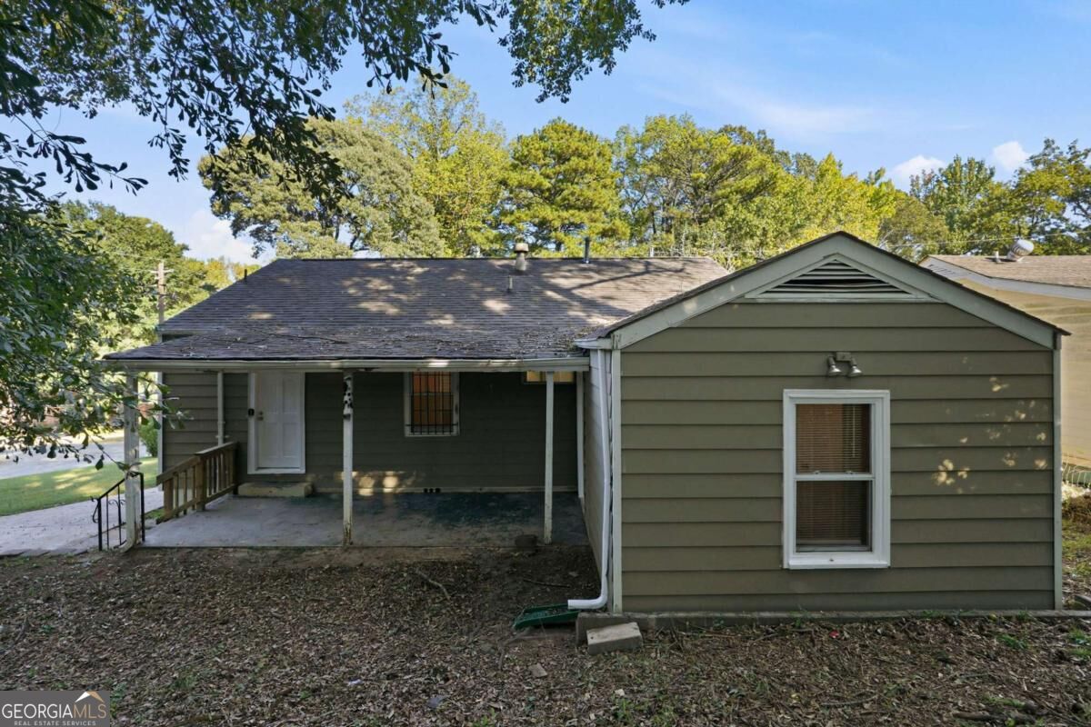 2903 Blount Street East Point GA 30344