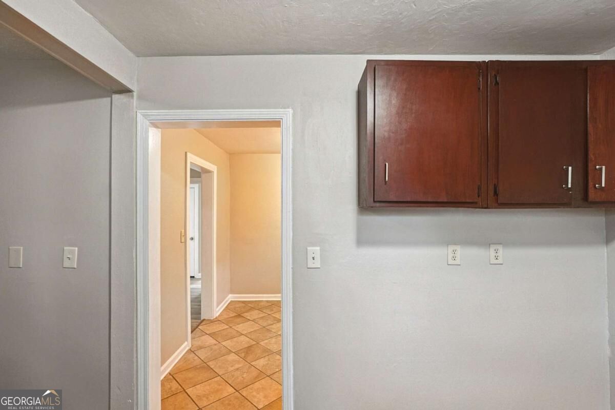 2903 Blount Street East Point GA 30344