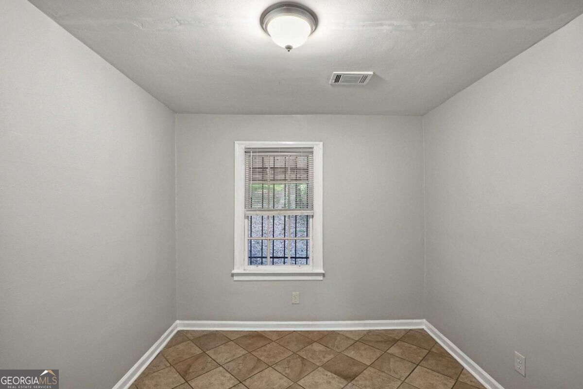 2903 Blount Street East Point GA 30344