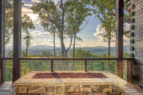 91 Kittatinny Drive Mineral Bluff GA 30559