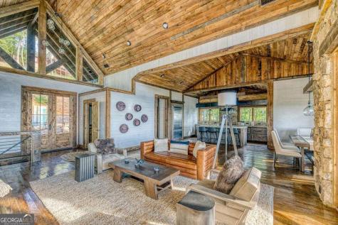 91 Kittatinny Drive Mineral Bluff GA 30559