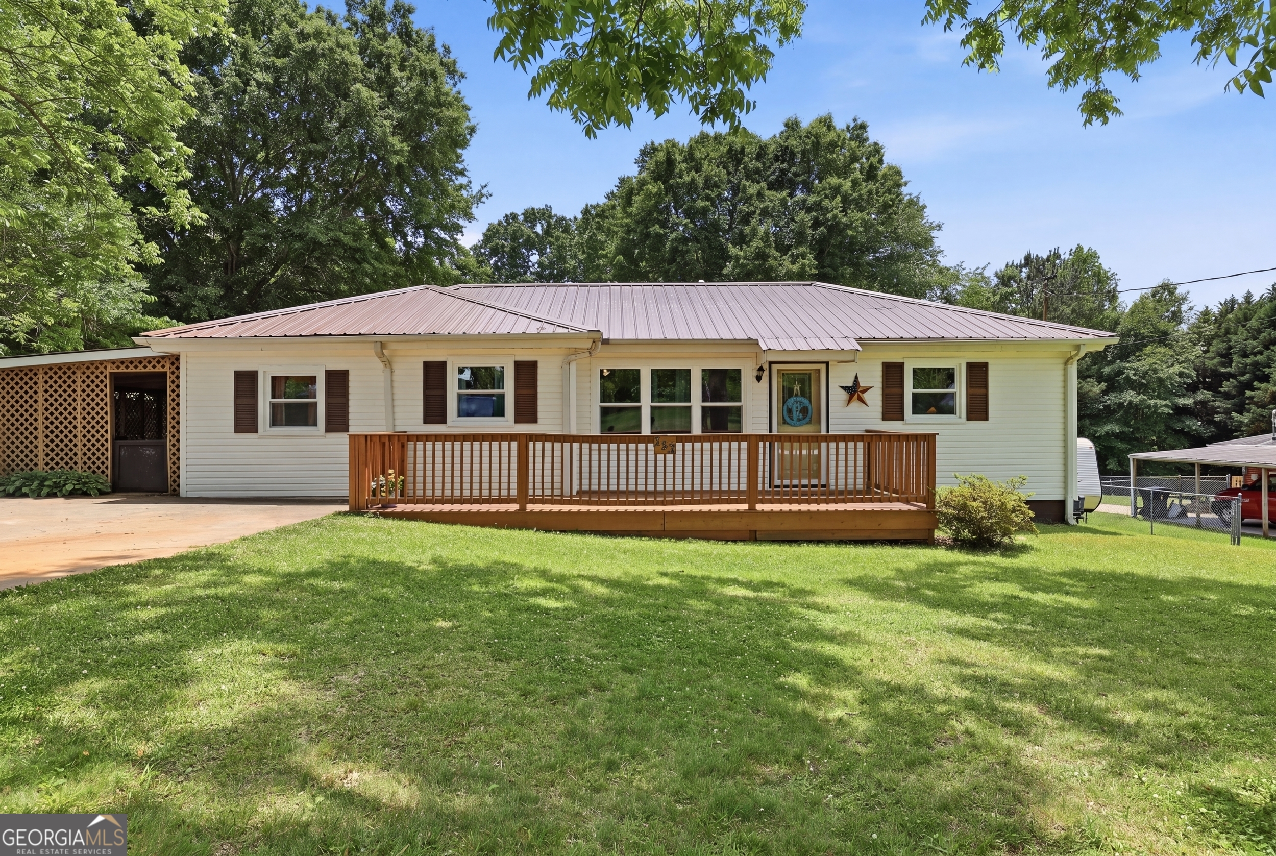 369 Skyline Drive Toccoa GA 30577