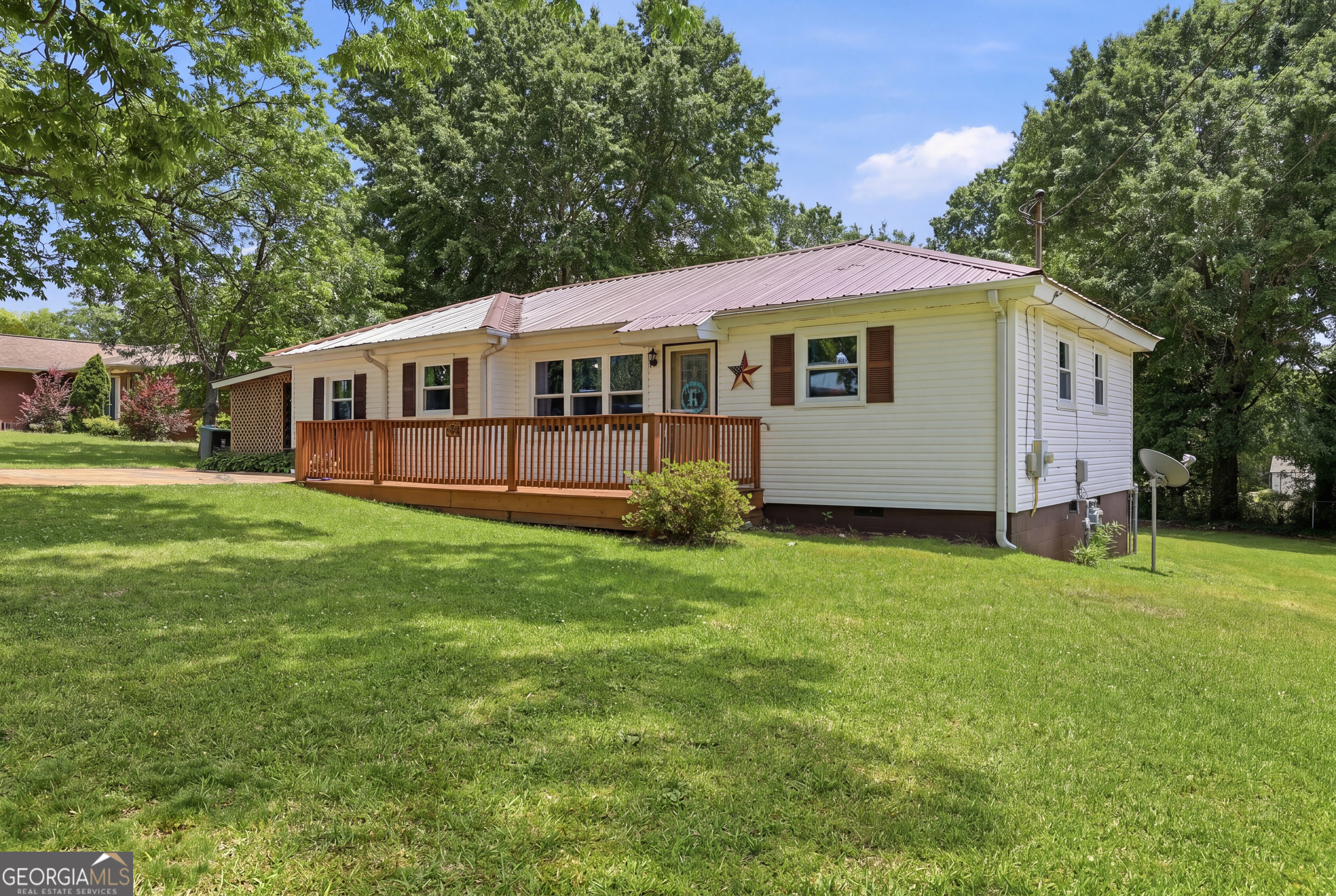 369 Skyline Drive Toccoa GA 30577