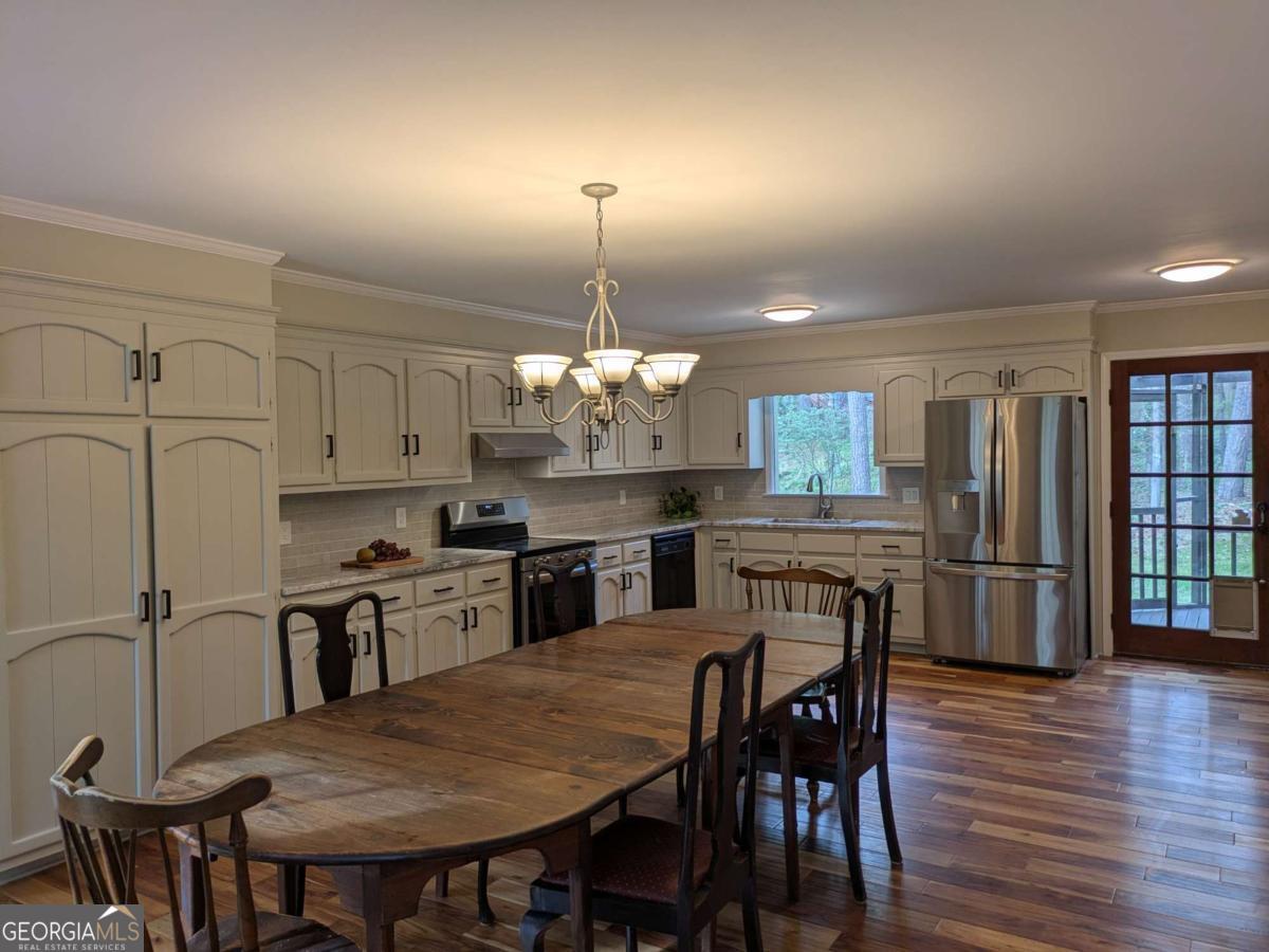 2292 Brookfield Drive Lawrenceville GA 30043