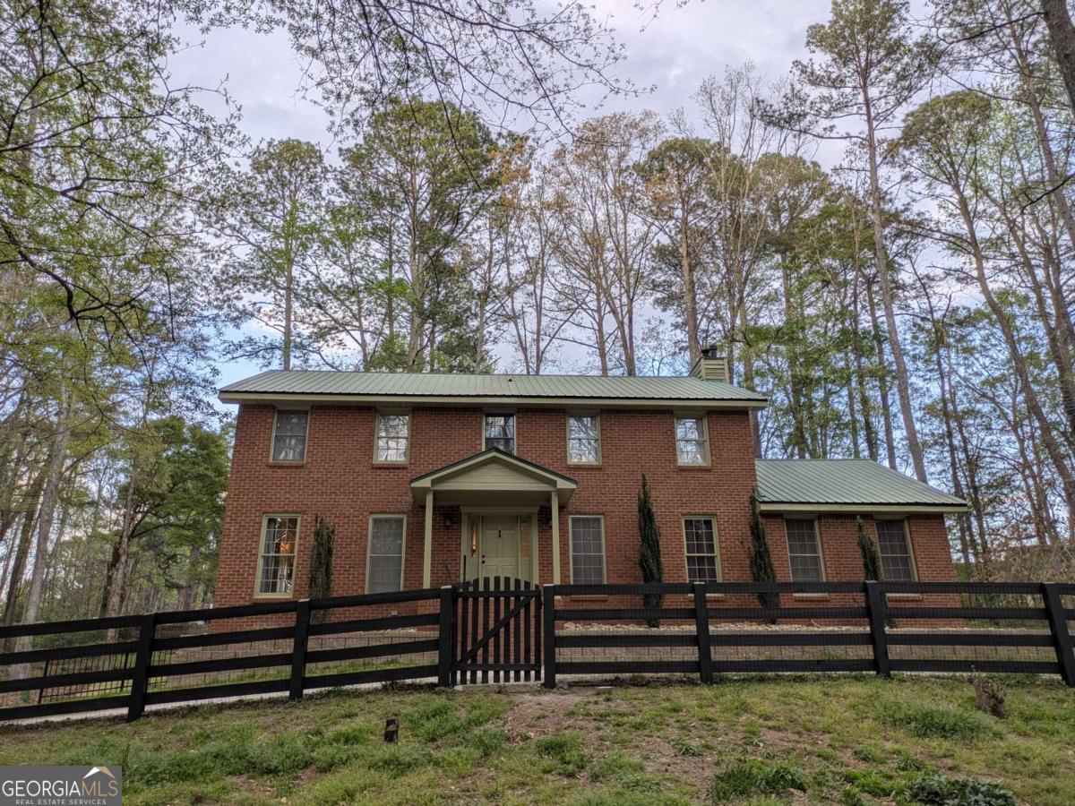 2292 Brookfield Drive Lawrenceville GA 30043