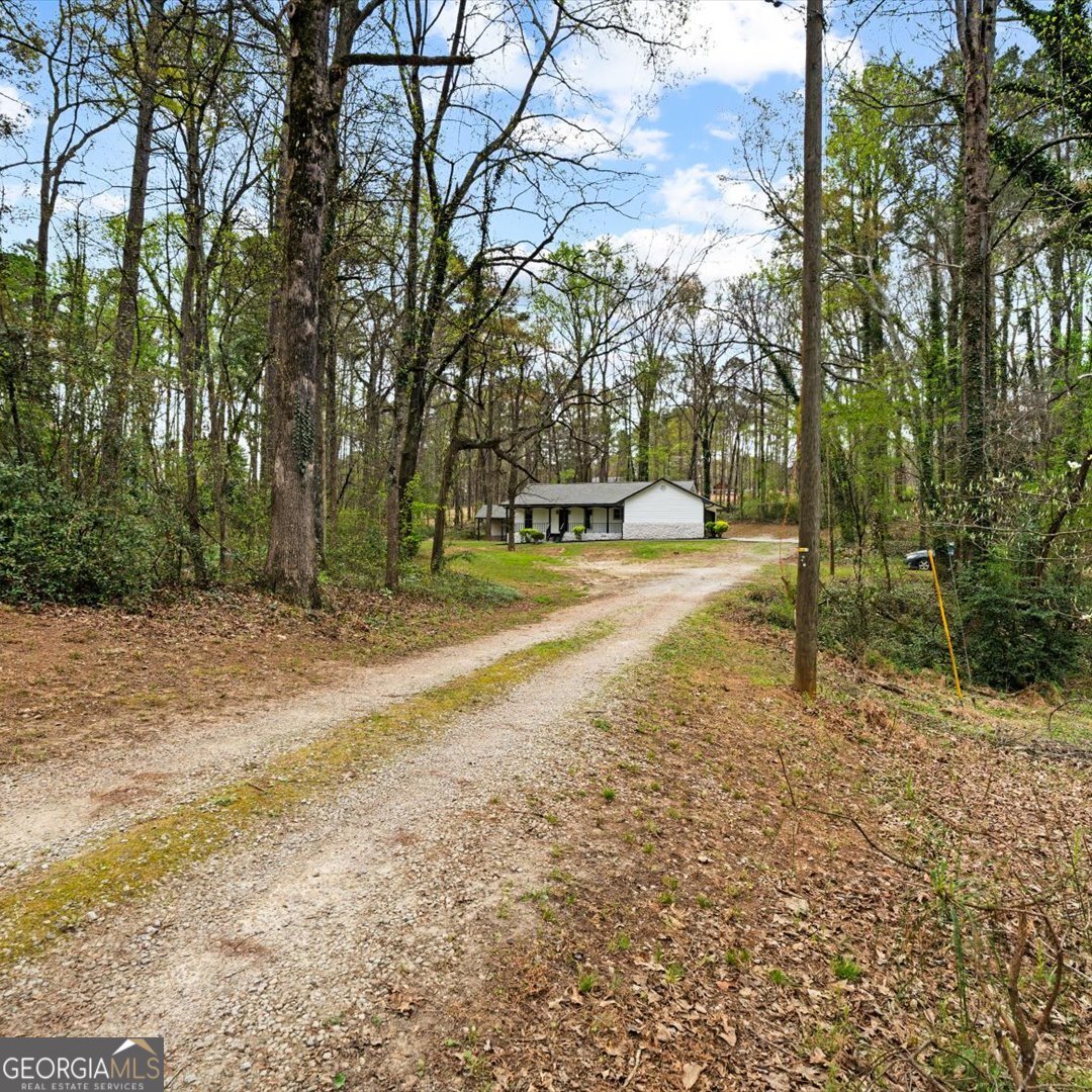 5350 Hearn Road Ellenwood GA 30294