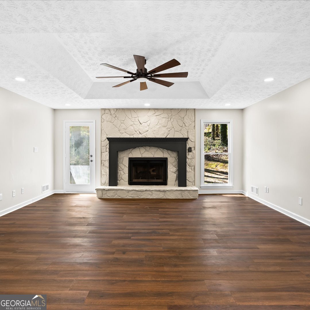 5350 Hearn Road Ellenwood GA 30294
