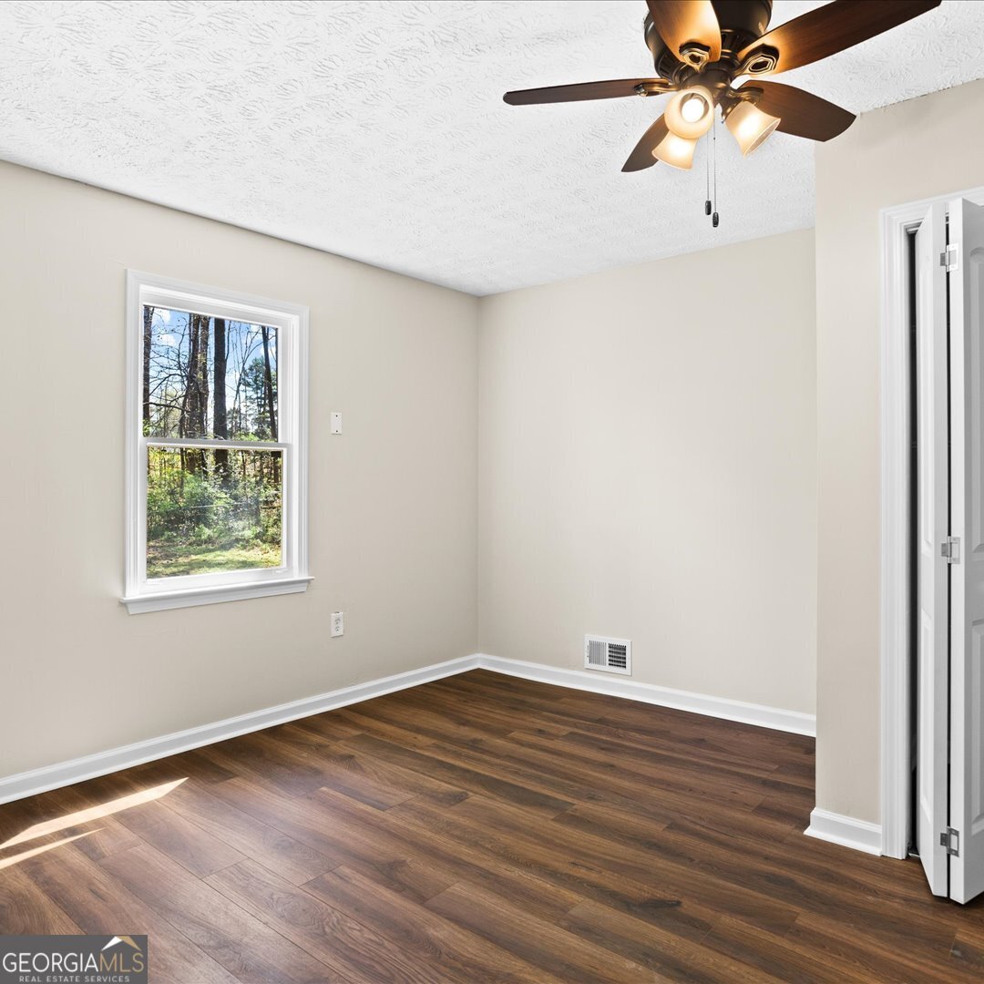 5350 Hearn Road Ellenwood GA 30294