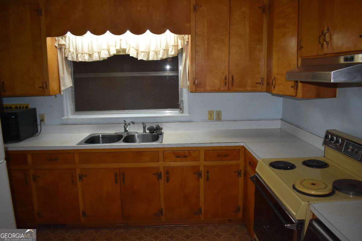 115 Wood Street Cornelia GA 30531