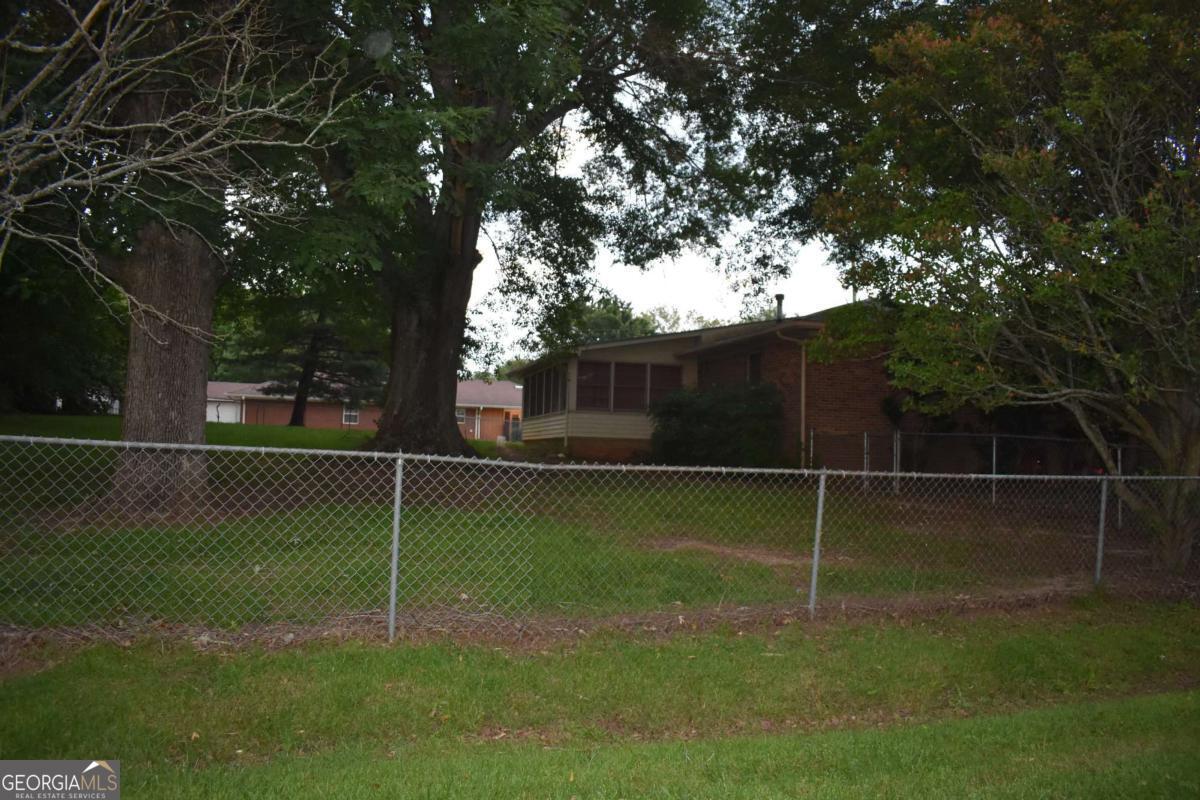 115 Wood Street Cornelia GA 30531