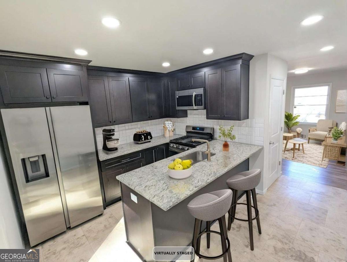 2756 Oldknow Drive NW Atlanta GA 30318
