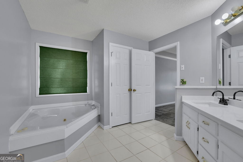 2465 Chandler Road Grayson GA 30017